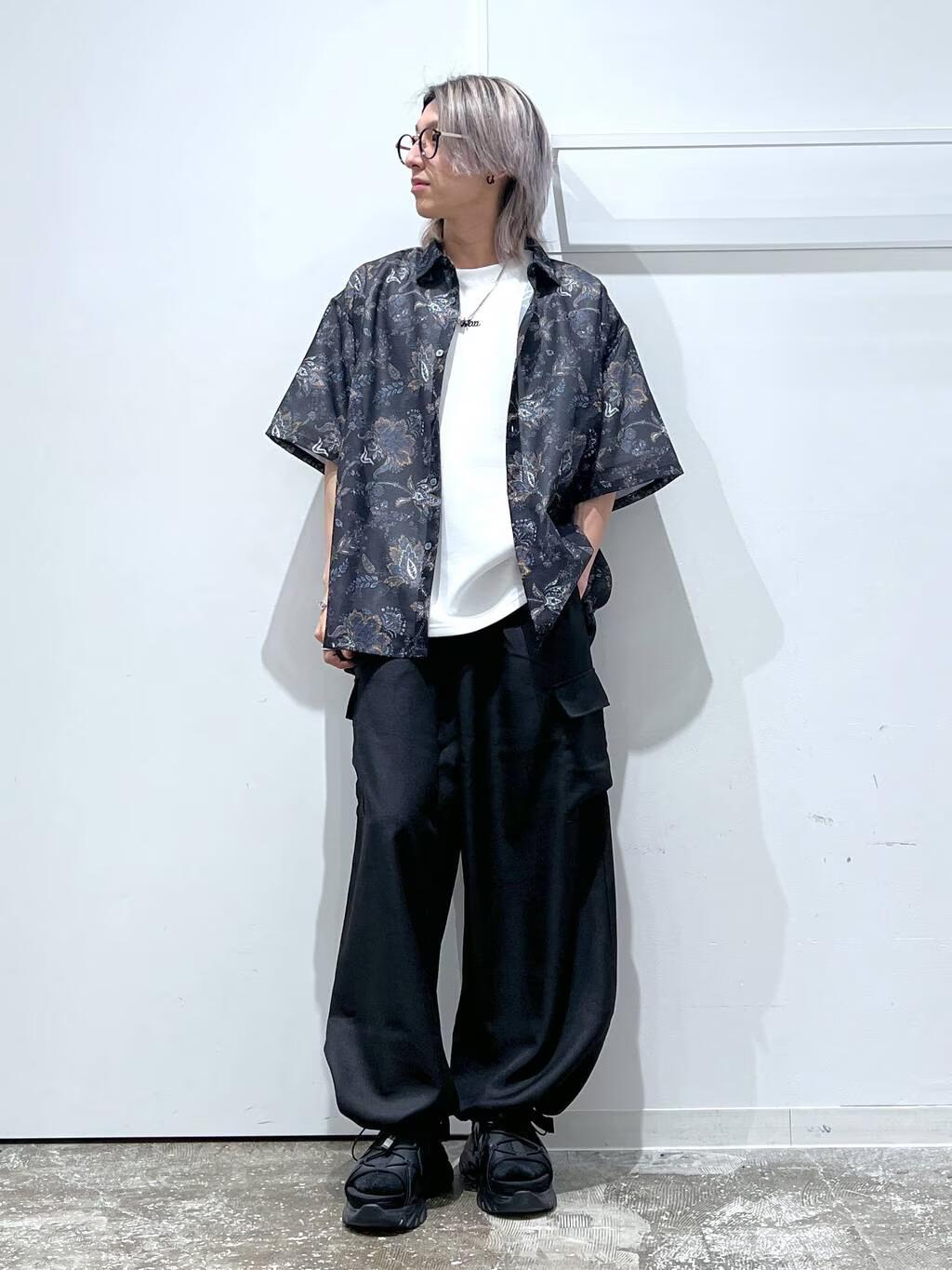 LAKOLEのWONダンボールTを使ったコーディネートを紹介します。｜Rakuten Fashion(楽天ファッション／旧楽天ブランドアベニュー)5603757