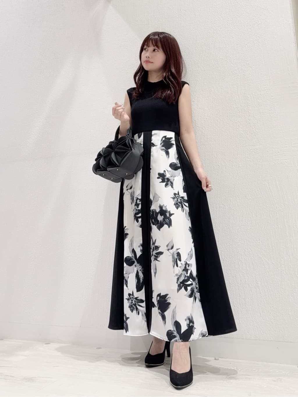 Vinのスタンドカラーケープコートを使ったコーディネートを紹介します。｜Rakuten Fashion(楽天ファッション／旧楽天ブランドアベニュー)5607746