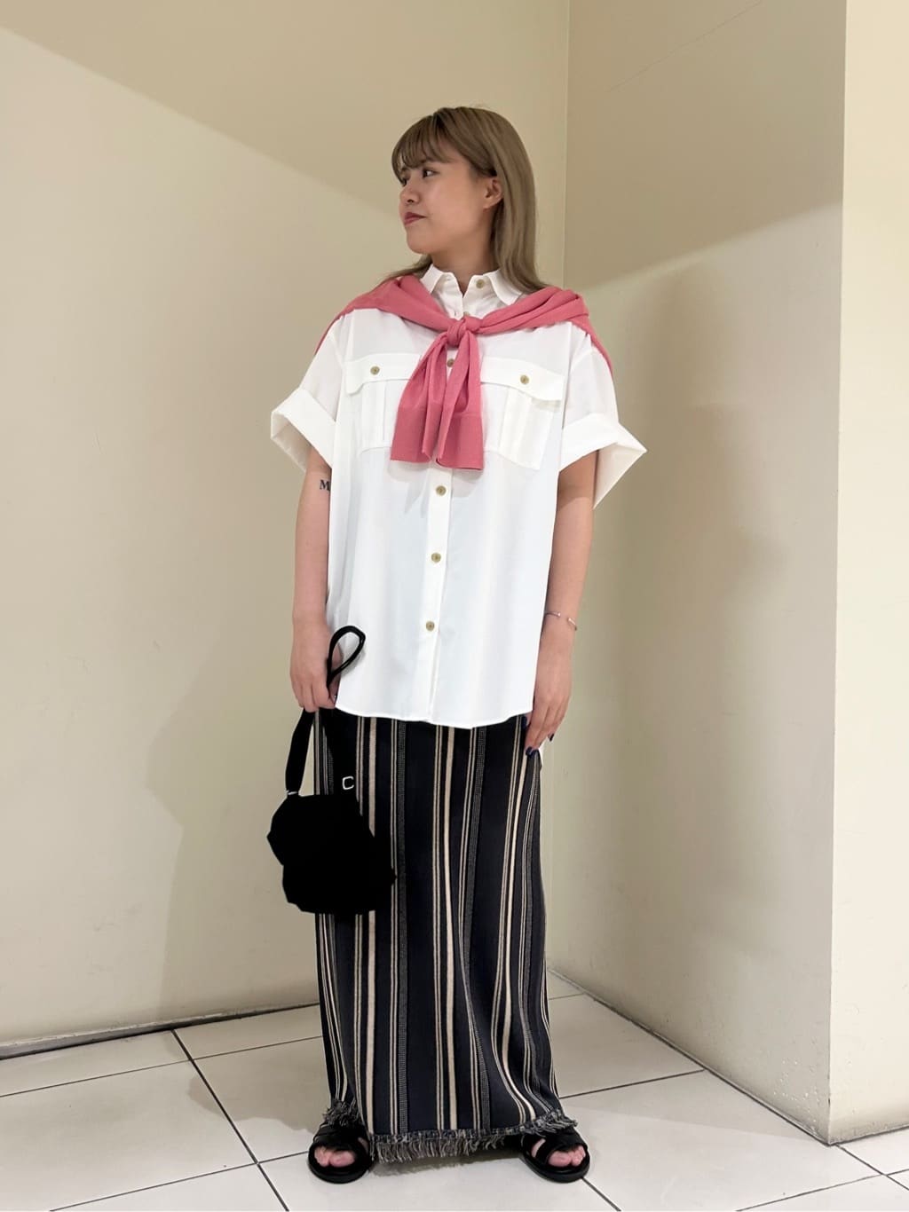 JOURNAL STANDARDのコーディネートを紹介します。｜Rakuten Fashion(楽天ファッション／旧楽天ブランドアベニュー)5612020