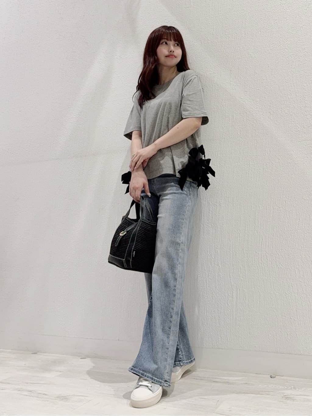 Vinのドロストワイドデニムを使ったコーディネートを紹介します。｜Rakuten Fashion(楽天ファッション／旧楽天ブランドアベニュー)5613049