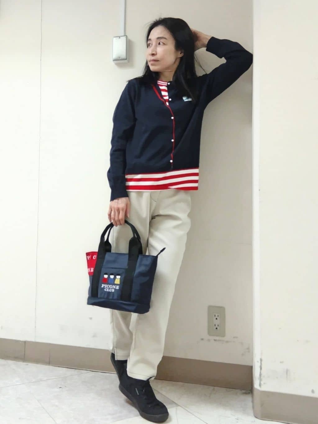 Picone Clubの裾ステッチパンツを使ったコーディネートを紹介します。｜Rakuten Fashion(楽天ファッション／旧楽天ブランドアベニュー)5613512