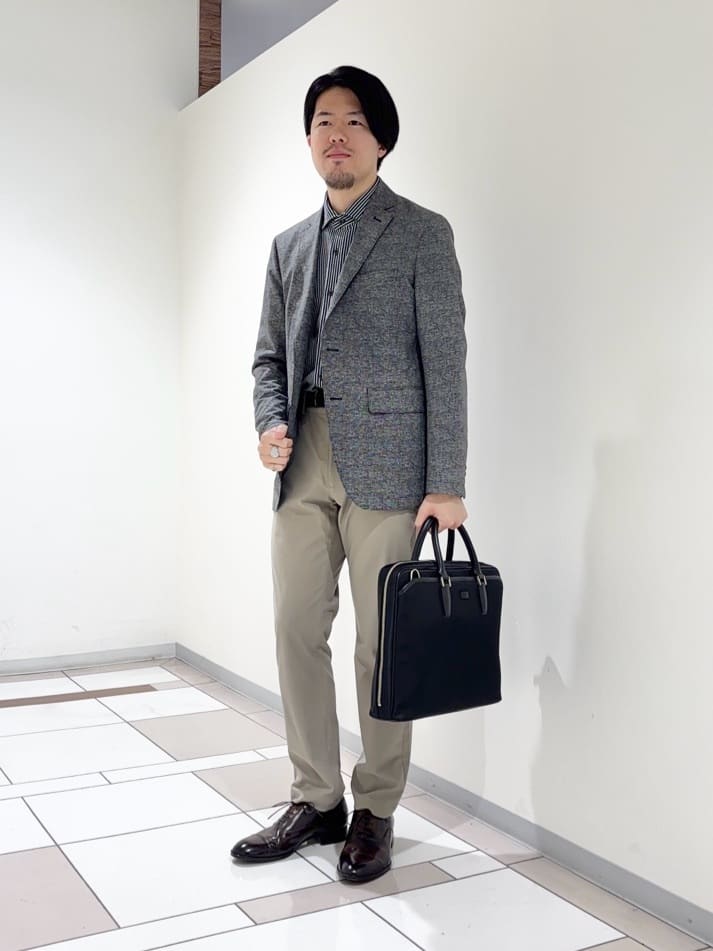 TAKEO KIKUCHIの【抗菌防臭】COOL DOTS(R)ドビープリント ジャケットを使ったコーディネートを紹介します。｜Rakuten Fashion(楽天ファッション／旧楽天ブランドアベニュー)5614594