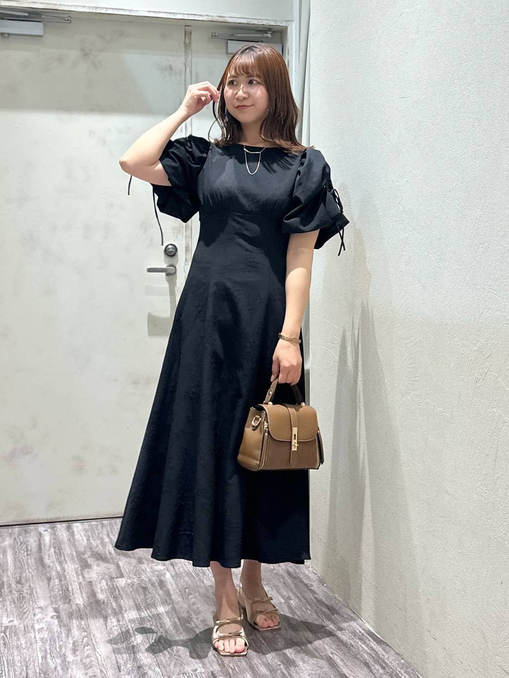 mysty womanのダブルリボンサテンミュールを使ったコーディネートを紹介します。｜Rakuten Fashion(楽天ファッション／旧楽天ブランドアベニュー)5616390