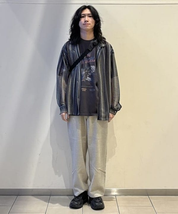 BEAMS HEARTのワイルド グラフィック プリント Tシャツを使ったコーディネートを紹介します。｜Rakuten Fashion(楽天ファッション／旧楽天ブランドアベニュー)5617920