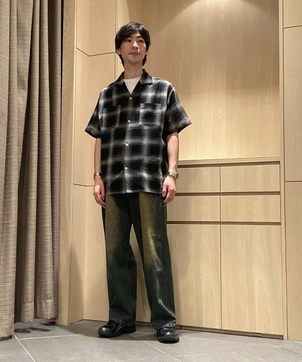 BEAMS HEARTのシアー オンブレーチェック シャツを使ったコーディネートを紹介します。｜Rakuten Fashion(楽天ファッション／旧楽天ブランドアベニュー)5618799