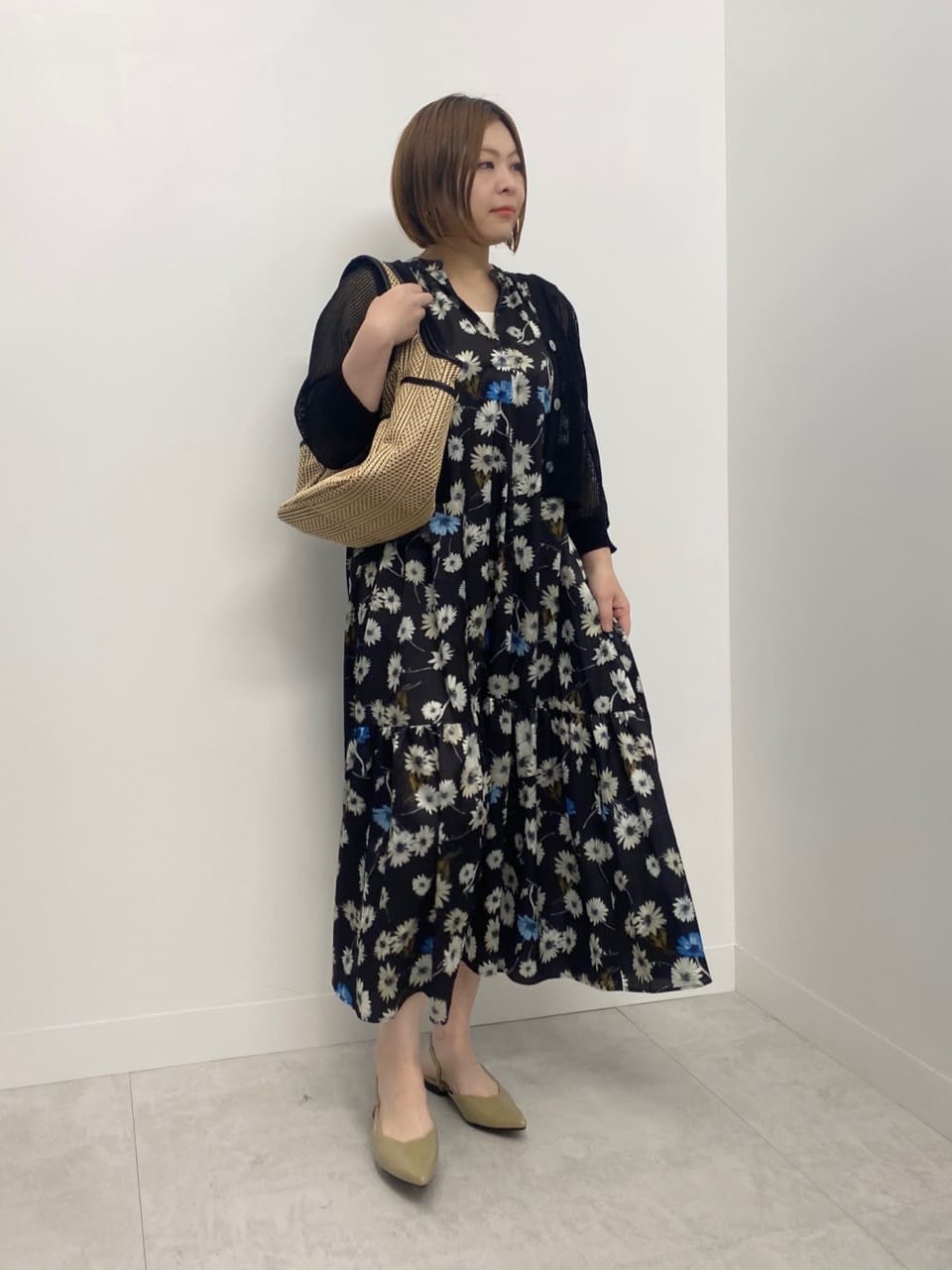 Vinの2WAYニットタンクトップを使ったコーディネートを紹介します。｜Rakuten Fashion(楽天ファッション／旧楽天ブランドアベニュー)5623773