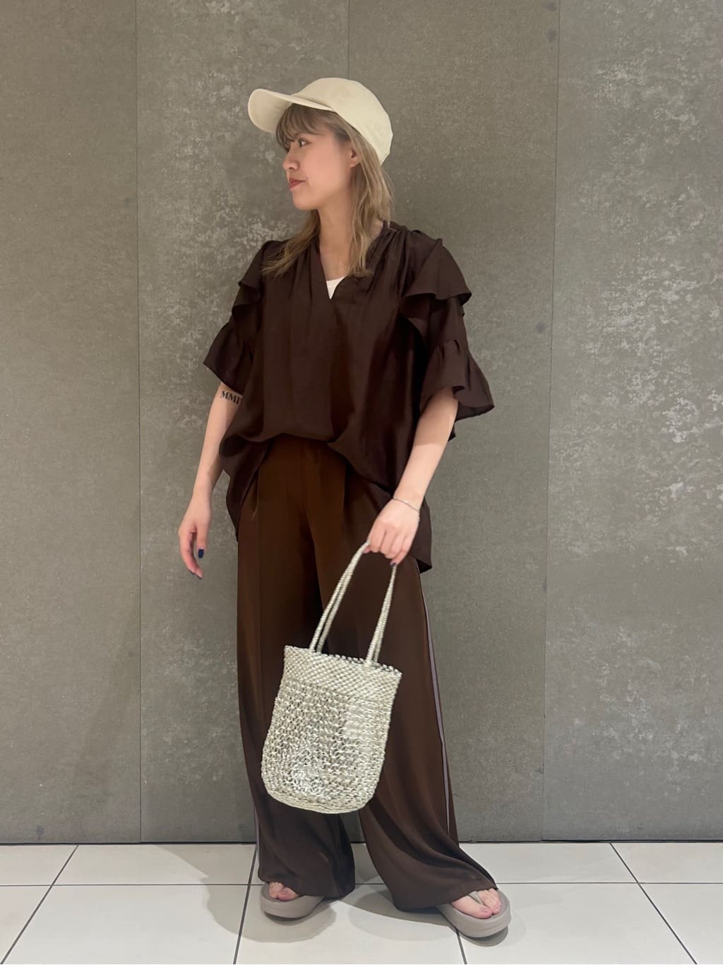 JOURNAL STANDARDの《追加》【OOFOS/ウーフォス】Oomegaを使ったコーディネートを紹介します。｜Rakuten Fashion(楽天ファッション／旧楽天ブランドアベニュー)5626321