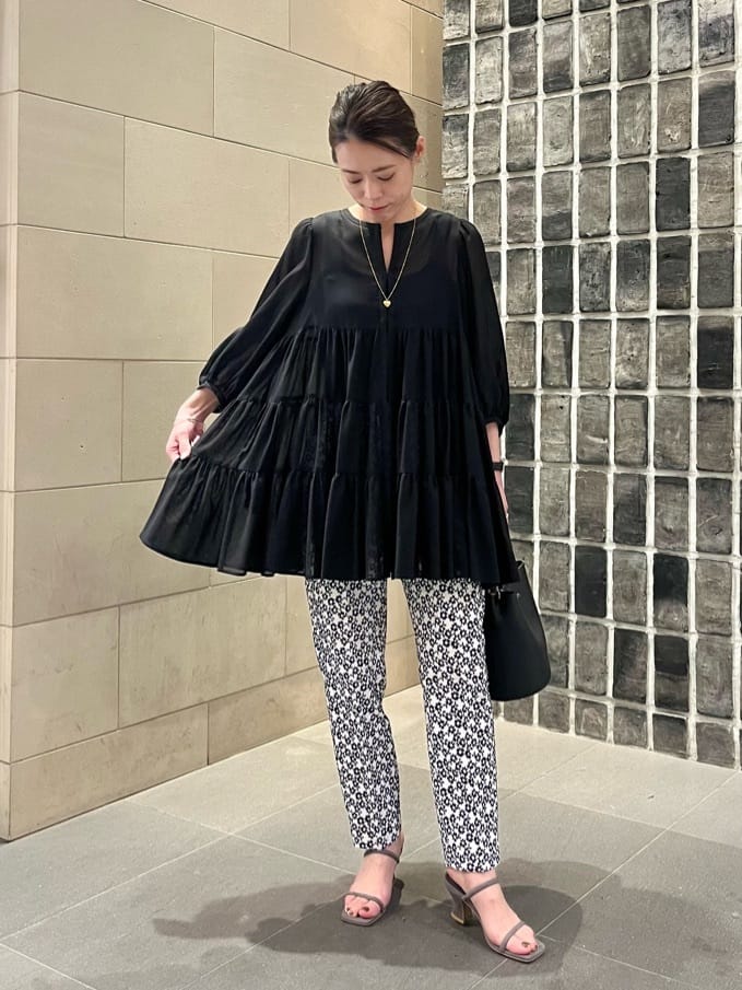 UNITED ARROWS LTD. OUTLET | シャイニー エンブロイダリー フラワー
