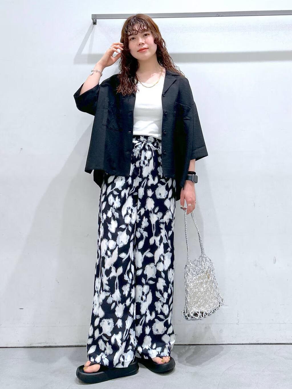 LAKOLEの<セットアップ対応>サップVTG開襟シャツを使ったコーディネートを紹介します。｜Rakuten Fashion(楽天ファッション／旧楽天ブランドアベニュー)5627455