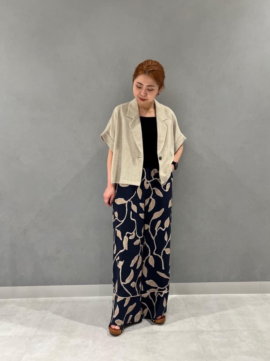 Vinのリネンライクハーフスリーブジャケットを使ったコーディネートを紹介します。｜Rakuten Fashion(楽天ファッション／旧楽天ブランドアベニュー)5632868