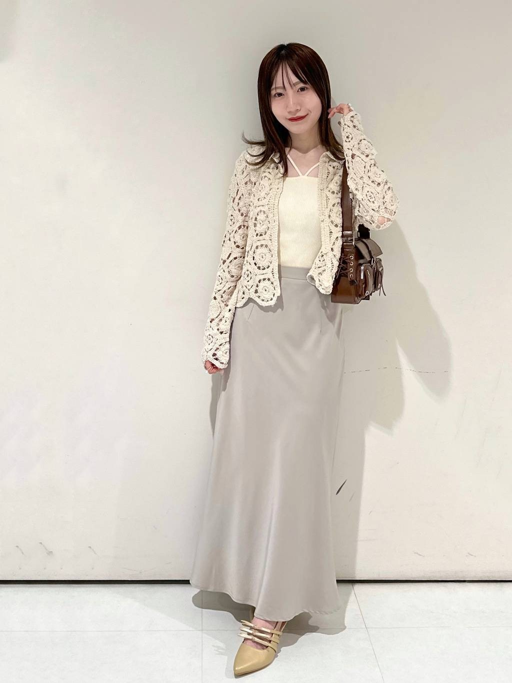 mysty womanのクロシェシャツカーデを使ったコーディネートを紹介します。｜Rakuten Fashion(楽天ファッション／旧楽天ブランドアベニュー)5638223