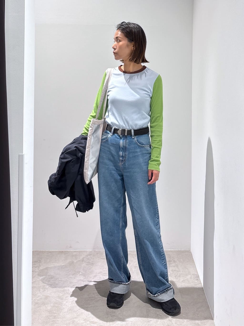 AZUL by moussyのファインリブキャミソールを使ったコーディネートを紹介します。｜Rakuten Fashion(楽天ファッション／旧楽天ブランドアベニュー)5642163