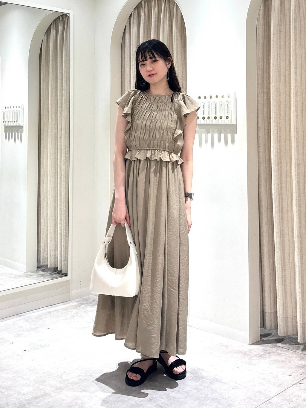 mysty womanのコーディネートを紹介します。｜Rakuten Fashion(楽天ファッション／旧楽天ブランドアベニュー)5648443