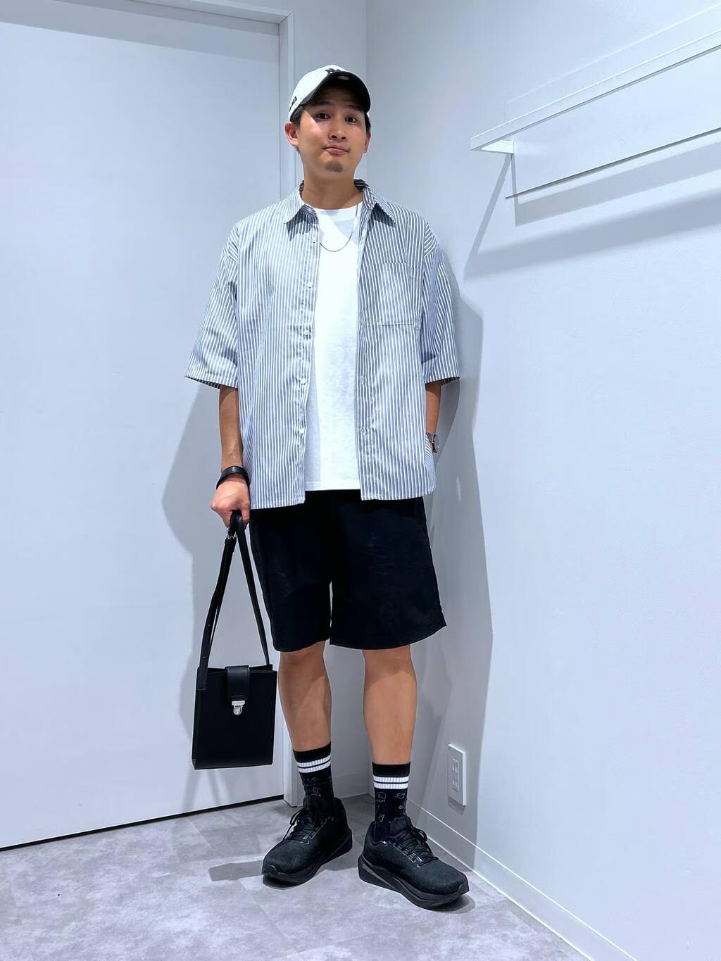 LAKOLEのDRYストライプ半袖シャツを使ったコーディネートを紹介します。｜Rakuten Fashion(楽天ファッション／旧楽天ブランドアベニュー)5653012