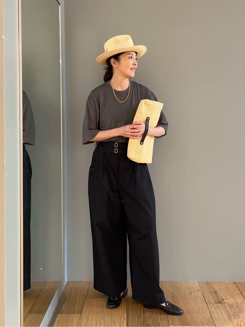 TAKEO KIKUCHIの【THE FLAGSHIP】メリノウール天竺Tシャツを使ったコーディネートを紹介します。｜Rakuten Fashion(楽天ファッション／旧楽天ブランドアベニュー)5655428