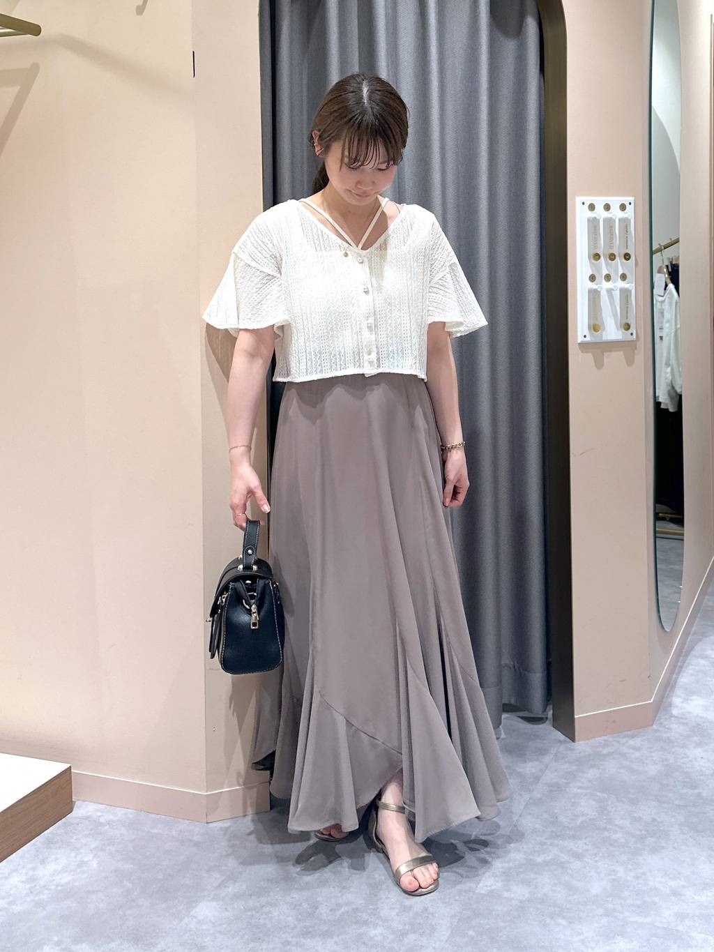 mysty womanのラッセルレースアンサンブルSSを使ったコーディネートを紹介します。｜Rakuten Fashion(楽天ファッション／旧楽天ブランドアベニュー)5662158