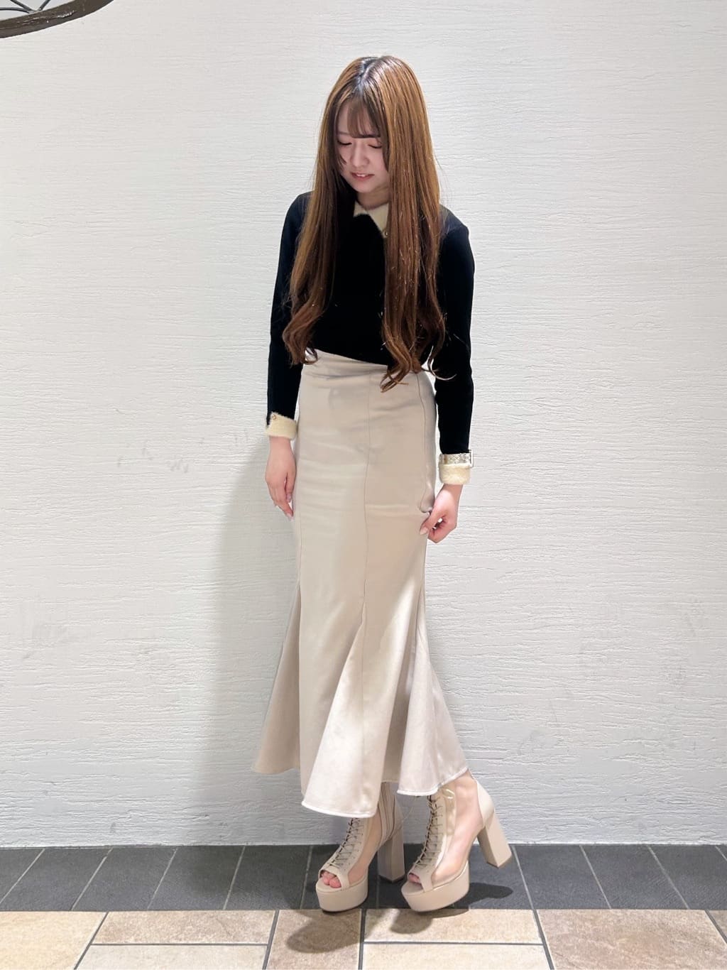 ESPERANZAの【ラク盛り/ブーサン】リピーター続出/脚長美脚 オープントゥレースアップショートブーツを使ったコーディネートを紹介します。｜Rakuten Fashion(楽天ファッション／旧楽天ブランドアベニュー)5667129