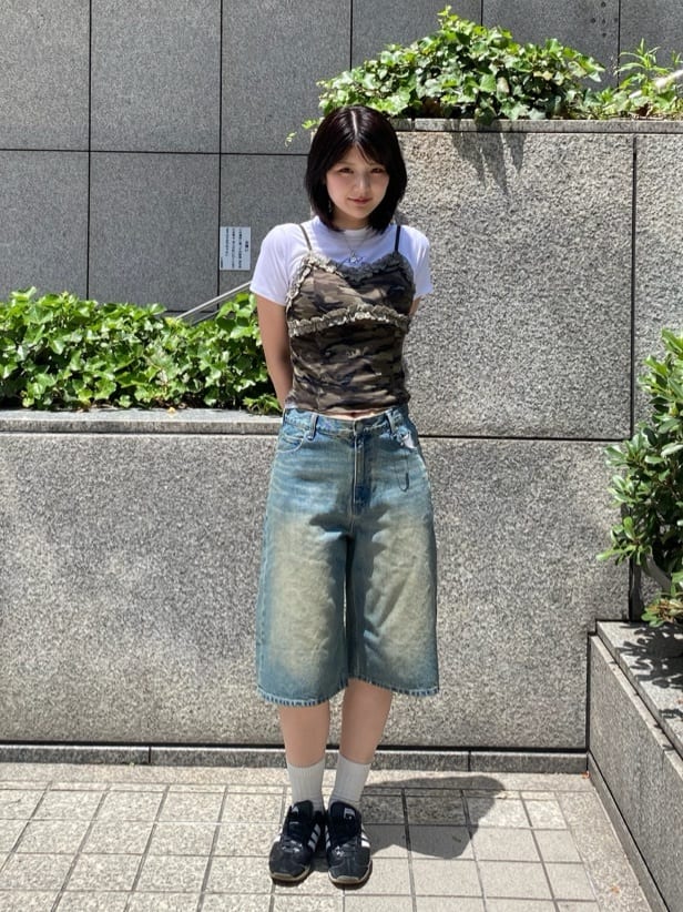Oriens JOURNAL STANDARDのカモフラージュレース キャミソールを