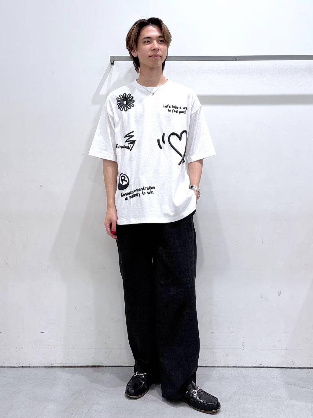 LAKOLEのハッポウプリントTを使ったコーディネートを紹介します。｜Rakuten Fashion(楽天ファッション／旧楽天ブランドアベニュー)5672570