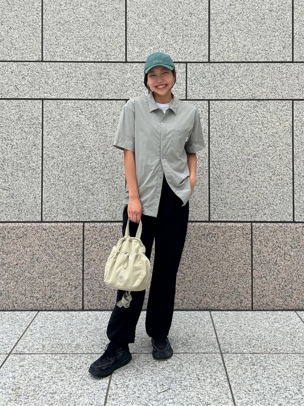 Snow PeakのBreathable Quick Dry Active Pantsを使ったコーディネートを紹介します。｜Rakuten Fashion(楽天ファッション／旧楽天ブランドアベニュー)5674112