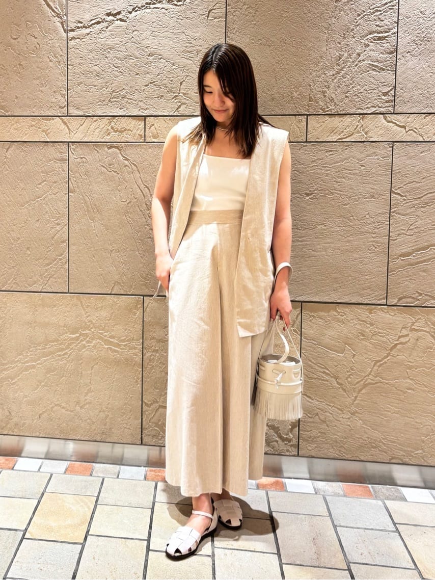 1er Arrondissementのミラノリブスクエアショートタンクを使ったコーディネートを紹介します。｜Rakuten Fashion(楽天ファッション／旧楽天ブランドアベニュー)5676861