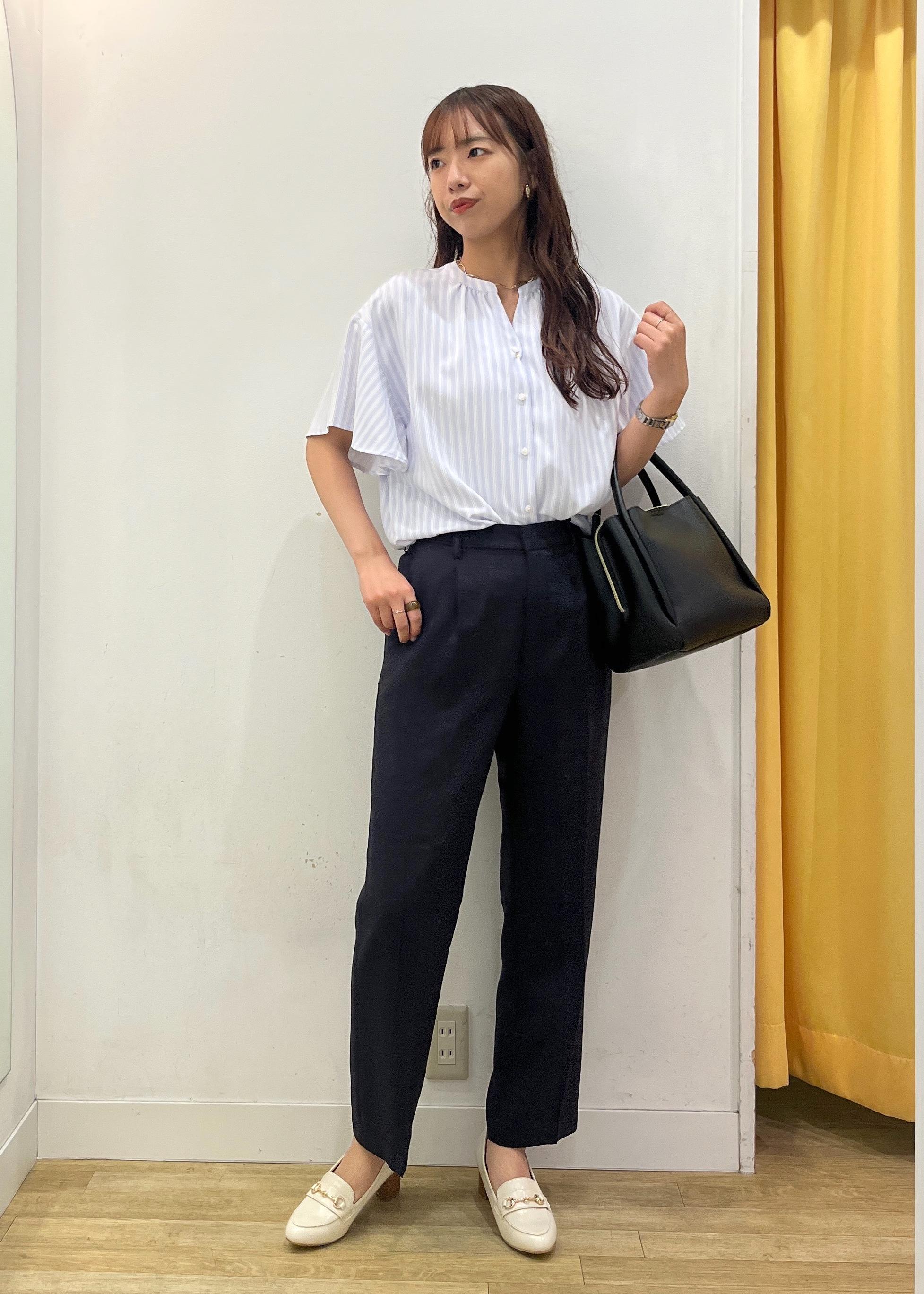 ROPE' PICNICのフレンチスキッパーブラウスを使ったコーディネートを紹介します。｜Rakuten Fashion(楽天ファッション／旧楽天ブランドアベニュー)5696848