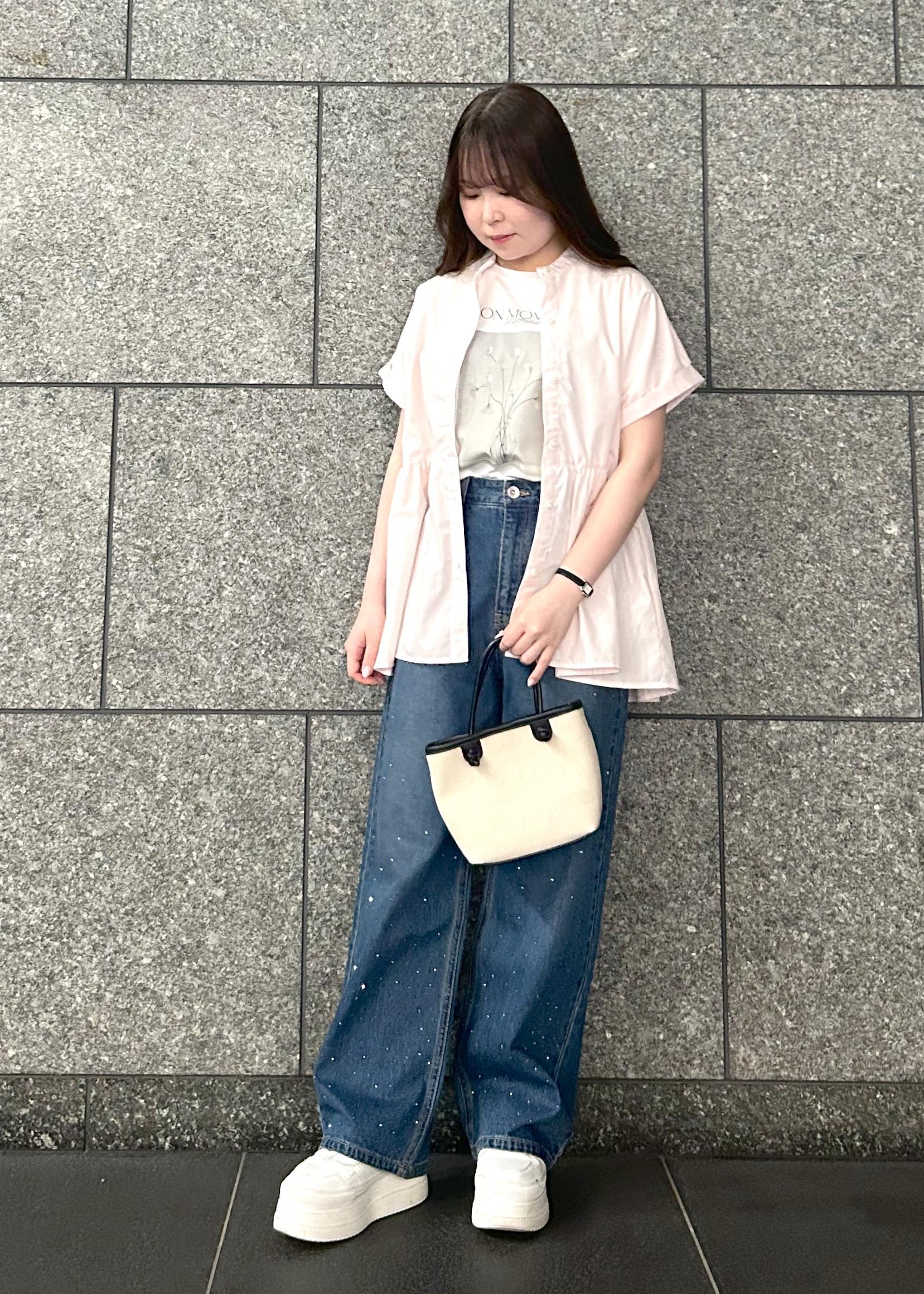 ROPE' PICNICのノットハンドルキャンバスコンビミドルトート&ショルダーバッグを使ったコーディネートを紹介します。｜Rakuten Fashion(楽天ファッション／旧楽天ブランドアベニュー)5696920