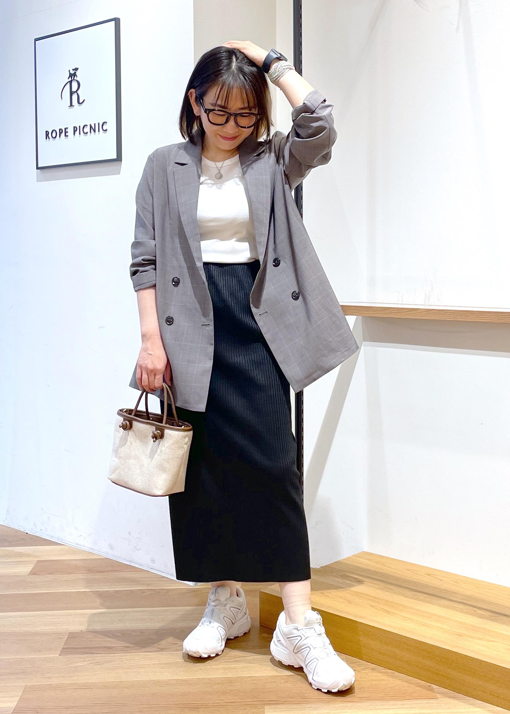 ROPE' PICNICの【接触冷感・UVカット・速乾】【リネンライク・シリーズ】シアーテーラードジャケット/セットアップ対応を使ったコーディネートを紹介します。｜Rakuten Fashion(楽天ファッション／旧楽天ブランドアベニュー)5697529