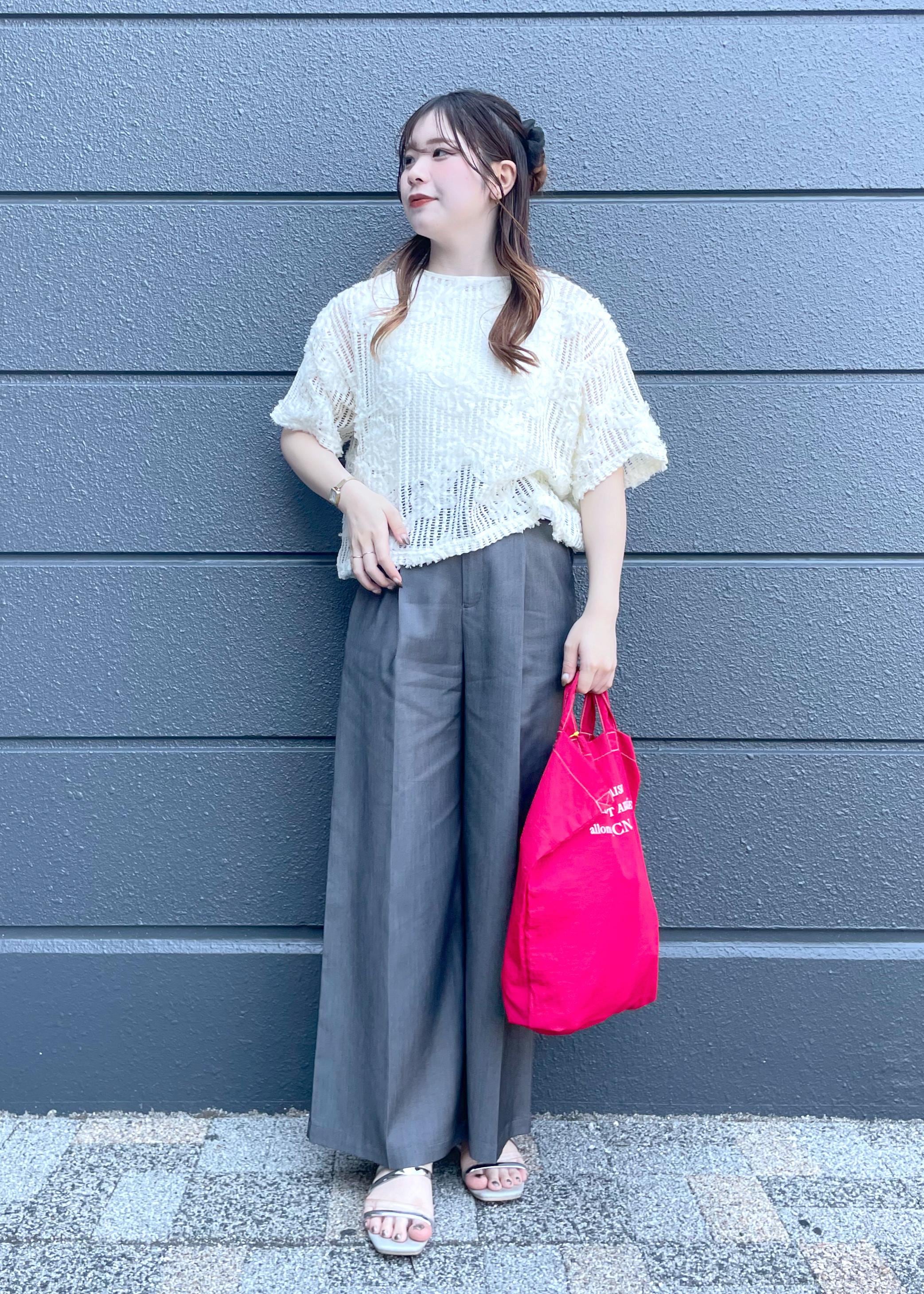 ROPE' PICNICのメッシュコード刺繍プルオーバーを使ったコーディネートを紹介します。｜Rakuten Fashion(楽天ファッション／旧楽天ブランドアベニュー)5697695
