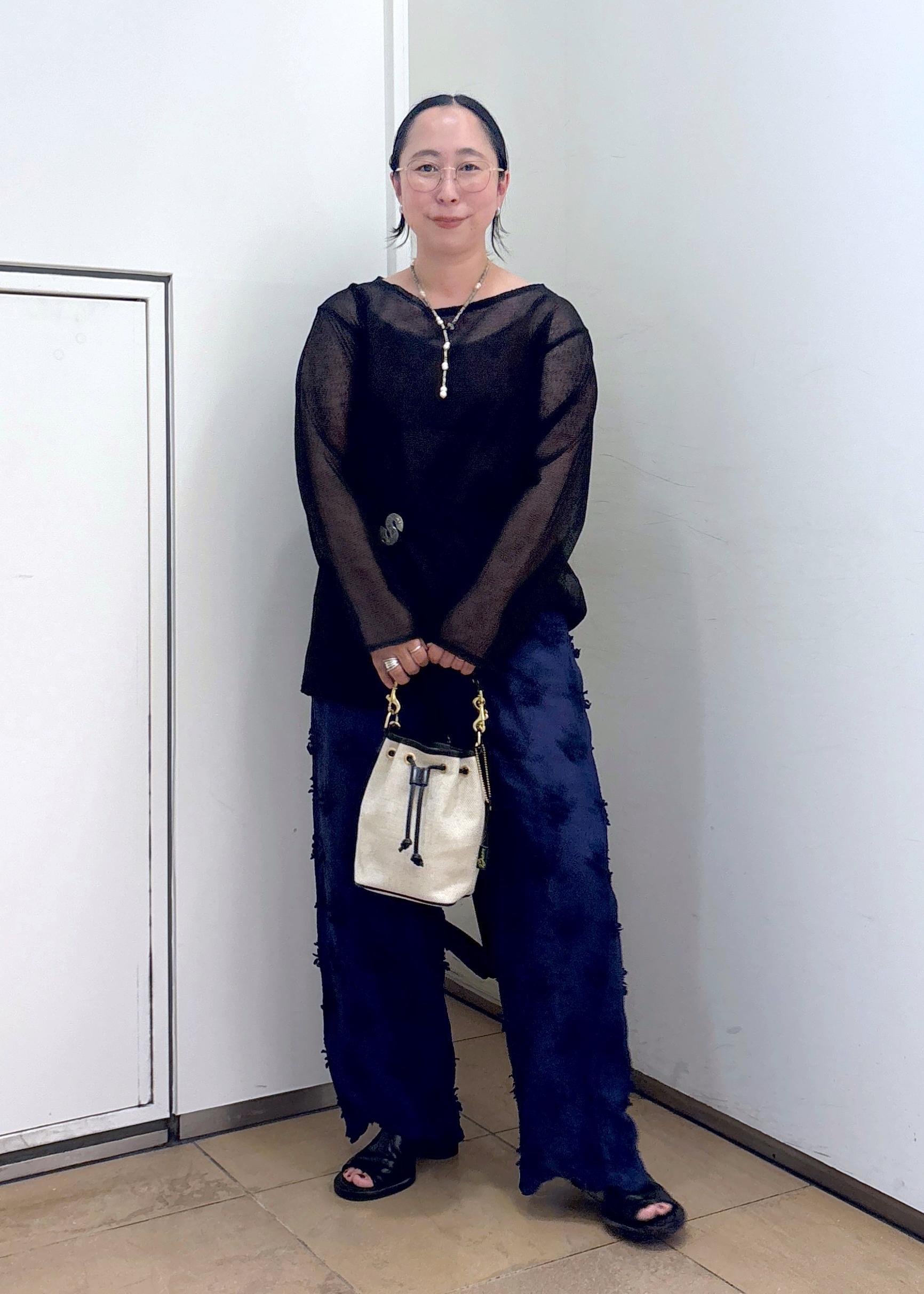 SALON adam et rope'の【Raponesa General Store(レポネサジェネラルストア)】LONG THREAD COLLECTION/necklaceを使ったコーディネートを紹介します。｜Rakuten Fashion(楽天ファッション／旧楽天ブランドアベニュー)5697730