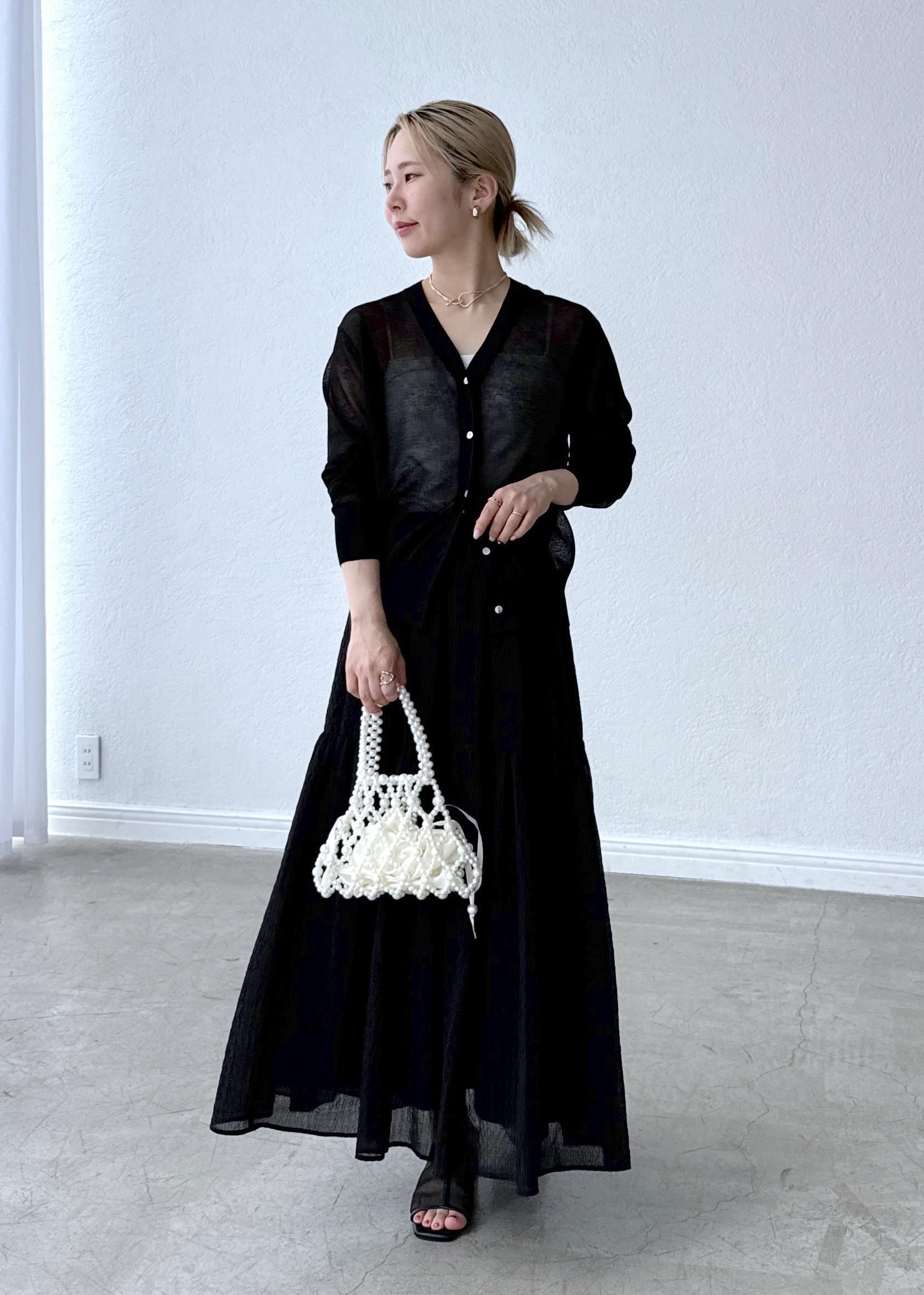 ROPE' PICNICのLEVITAシアーニットカーディガンを使ったコーディネートを紹介します。｜Rakuten Fashion(楽天ファッション／旧楽天ブランドアベニュー)5736932