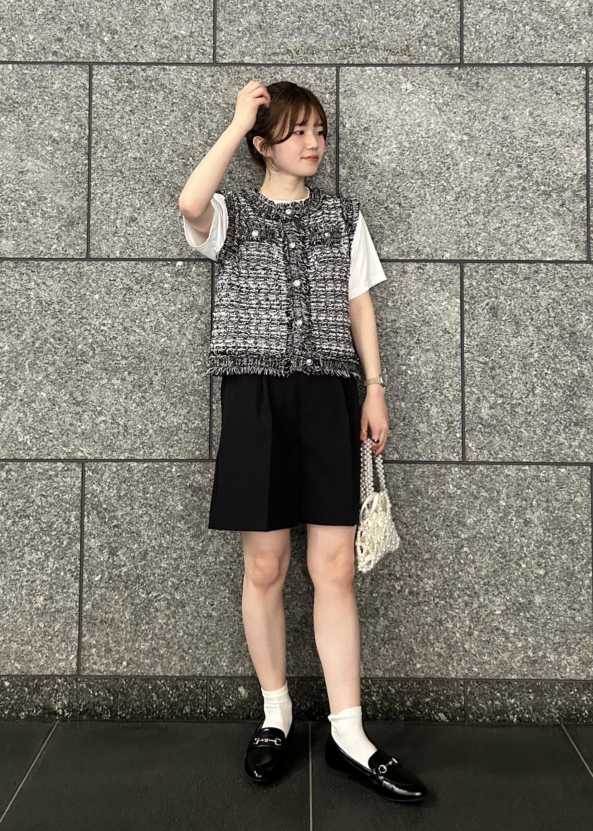 ROPE' PICNICの【WEB限定カラー】【サマー・ツイード】着丈が選べるジレベスト/スリーブレスカーディガンを使ったコーディネートを紹介します。｜Rakuten Fashion(楽天ファッション／旧楽天ブランドアベニュー)5860935