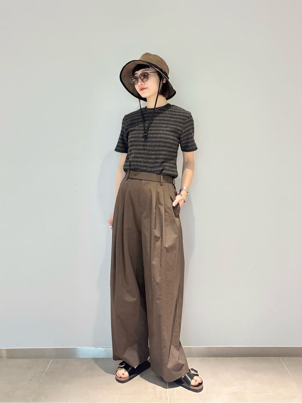 BEAUTY&YOUTH UNITED ARROWSのシャーリング ボーダー Tシャツを使ったコーディネートを紹介します。|Rakuten Fashion(楽天ファッション/旧楽天ブランドアベニュー)5683874