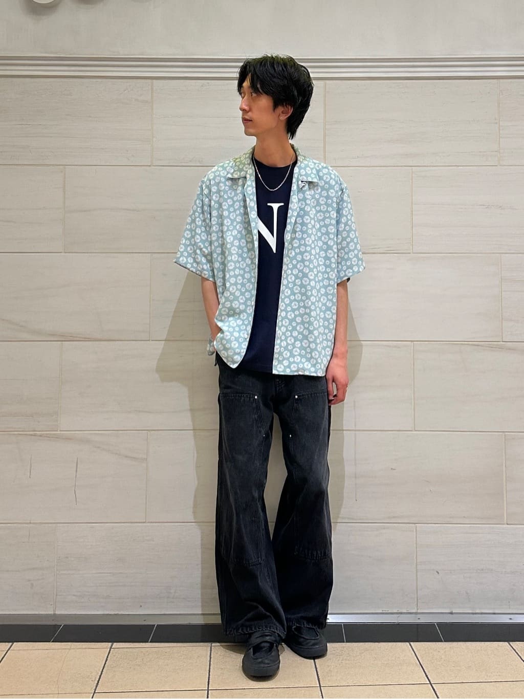 417 EDIFICEのコーディネートを紹介します。｜Rakuten Fashion(楽天ファッション／旧楽天ブランドアベニュー)5685251