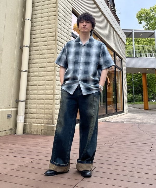 BEAMS HEARTのオンブレーチェック オープンカラー シャツを使ったコーディネートを紹介します。｜Rakuten Fashion(楽天ファッション／旧楽天ブランドアベニュー)5688265