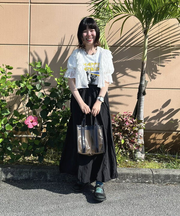 BEAMS HEARTのワッシャー バルーンスカートを使ったコーディネートを紹介します。｜Rakuten Fashion(楽天ファッション／旧楽天ブランドアベニュー)5688776