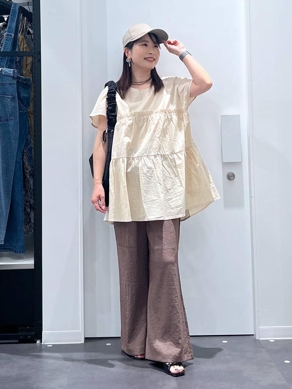 LAKOLEの2WAYティアードチュニックを使ったコーディネートを紹介します。｜Rakuten Fashion(楽天ファッション／旧楽天ブランドアベニュー)5701287