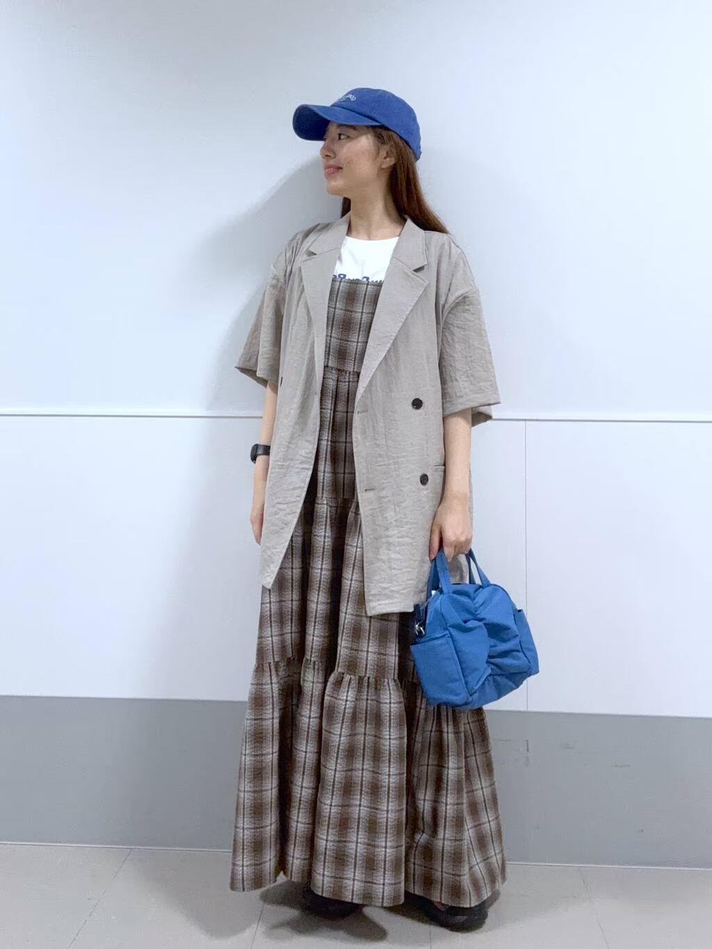 LAKOLEの【接触冷感】ハーフスリーブシアーWジャケットを使ったコーディネートを紹介します。｜Rakuten Fashion(楽天ファッション／旧楽天ブランドアベニュー)5701294