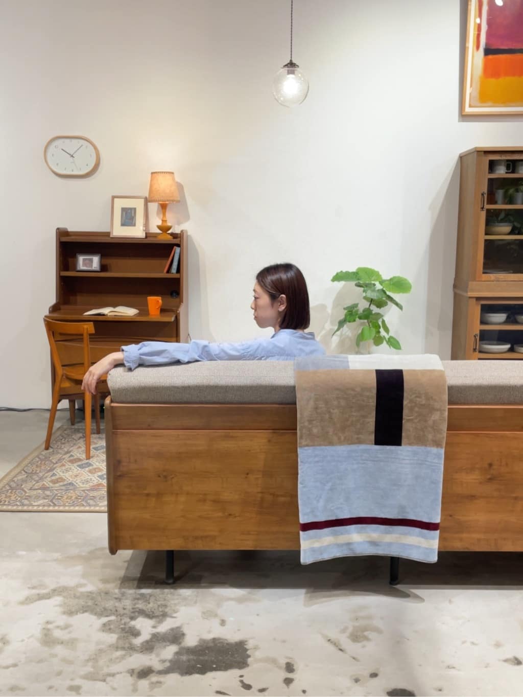 journal standard FurnitureのGLENOAKS RUG 140x200 グレンオークスラグを使ったコーディネートを紹介します。｜Rakuten Fashion(楽天ファッション／旧楽天ブランドアベニュー)5709513