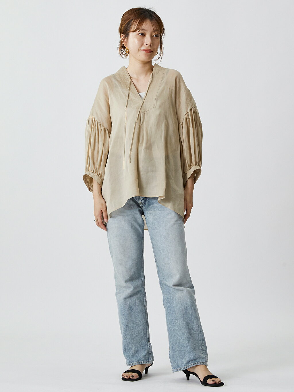 1er Arrondissementの【新型】サテンキャミソールを使ったコーディネートを紹介します。｜Rakuten Fashion(楽天ファッション／旧楽天ブランドアベニュー)5715943