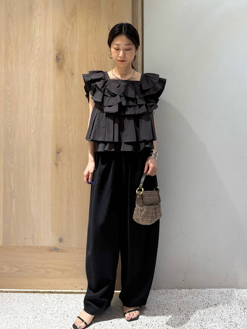 ポプリンラッフルブラウス Curensology｜ポプリンラッフルブラウス | Rakuten Fashion(楽天