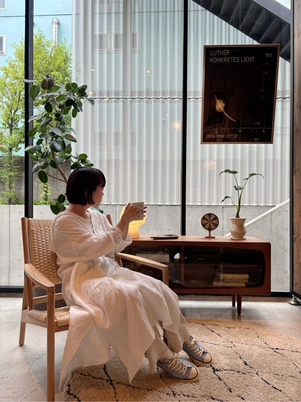 journal standard Furnitureの《予約》MEDINA RUG ROUND 140 メディナラグを使ったコーディネートを紹介します。｜Rakuten Fashion(楽天ファッション／旧楽天ブランドアベニュー)5725762