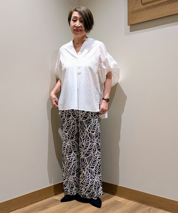 BEAMS HEARTのリーフプリント イージー パンツを使ったコーディネートを紹介します。｜Rakuten Fashion(楽天ファッション／旧楽天ブランドアベニュー)5727916