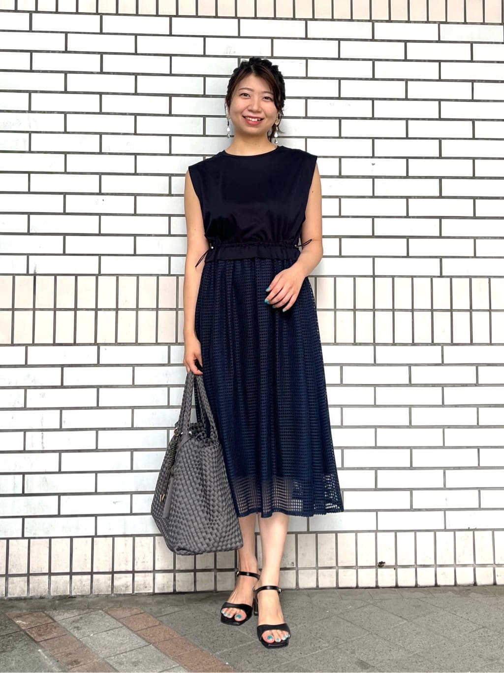 Vinのメッシュドッキングワンピースを使ったコーディネートを紹介します。｜Rakuten Fashion(楽天ファッション／旧楽天ブランドアベニュー)5731571