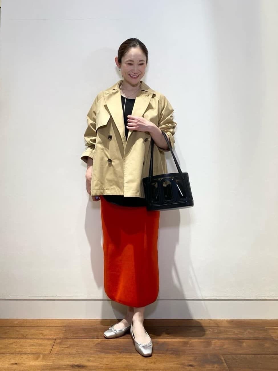 allurevilleのリブカフスプルオーバーブラウスを使ったコーディネートを紹介します。｜Rakuten Fashion(楽天ファッション／旧楽天ブランドアベニュー)5733006