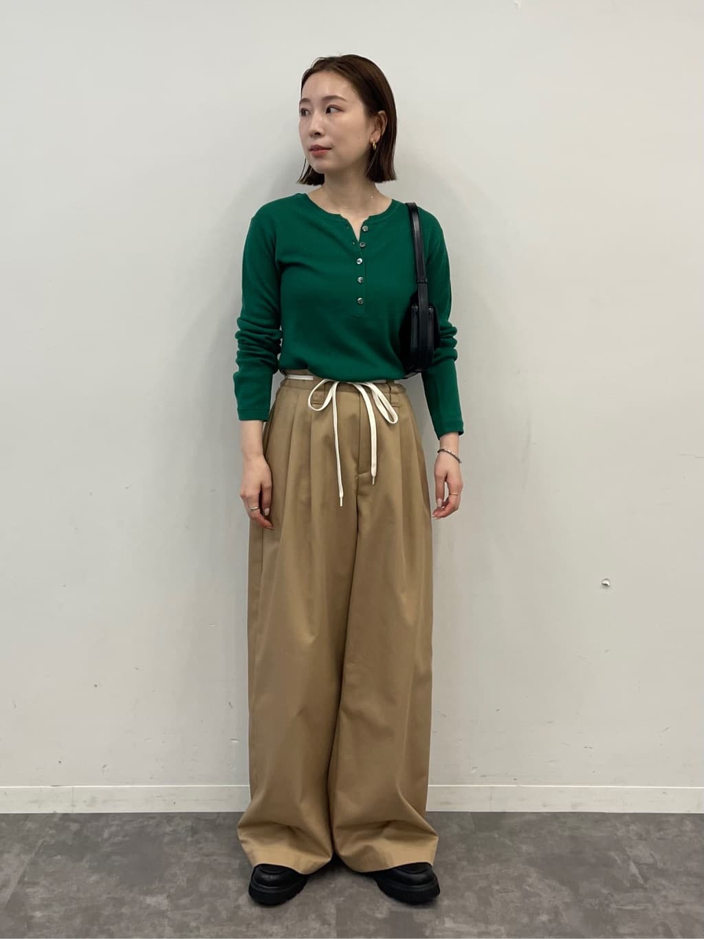 JOURNAL STANDARDのコーディネートを紹介します。｜Rakuten Fashion(楽天ファッション／旧楽天ブランドアベニュー)5734397