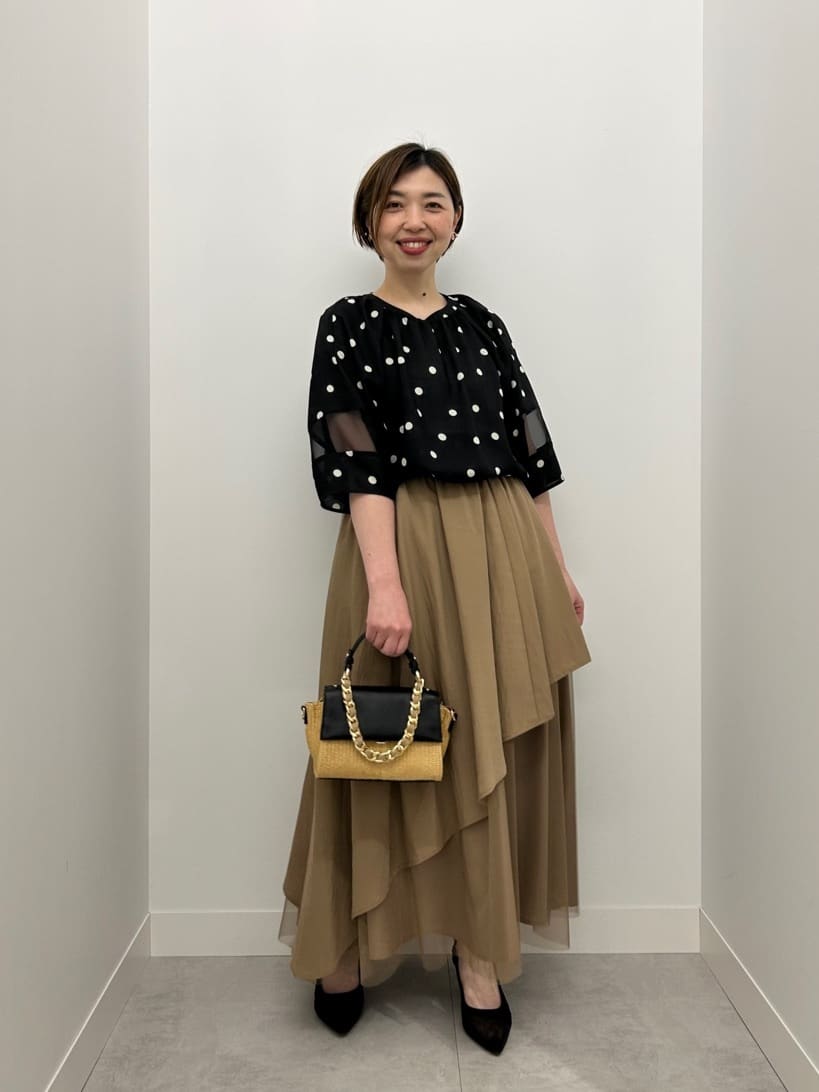 Vinのランダムヘムフレアスカートを使ったコーディネートを紹介します。｜Rakuten Fashion(楽天ファッション／旧楽天ブランドアベニュー)5745453