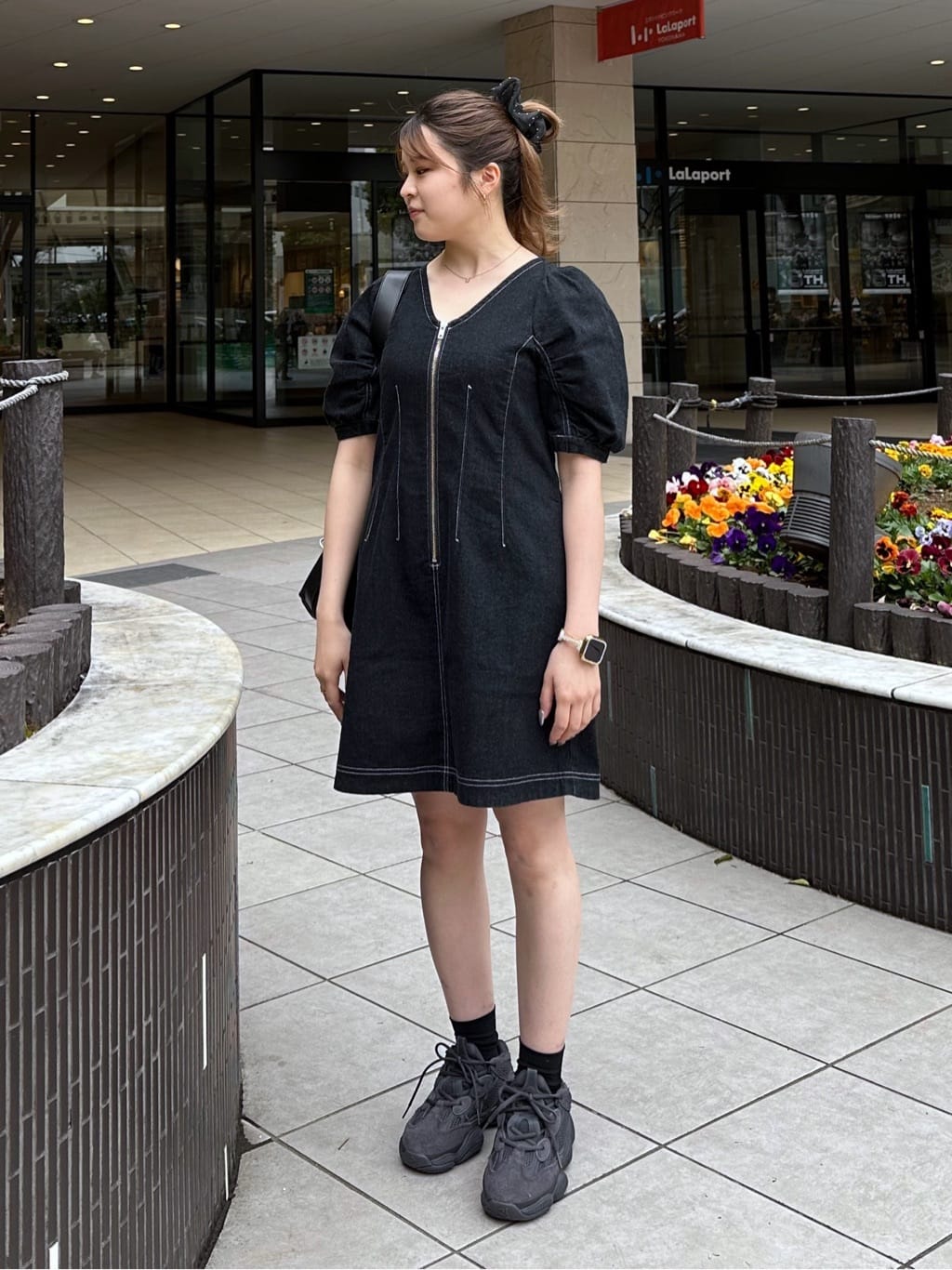 AZUL by moussy | フロントジップ半袖デニムワンピース | Rakuten