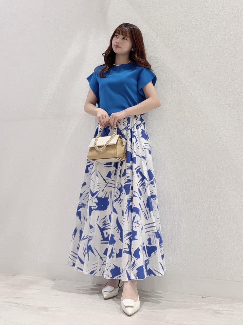 Vinのフレンチスリーブサマーニットを使ったコーディネートを紹介します。｜Rakuten Fashion(楽天ファッション／旧楽天ブランドアベニュー)5748384