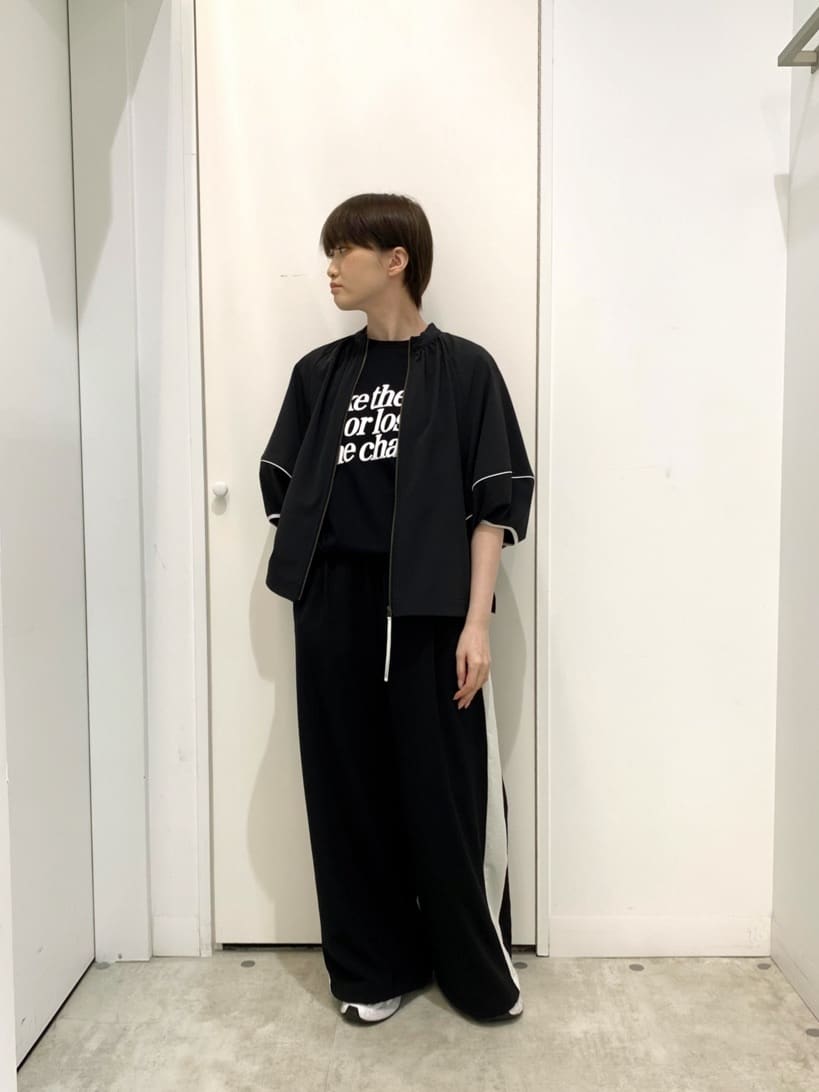 Vinのバルーンスリーブライトブルゾンを使ったコーディネートを紹介します。｜Rakuten Fashion(楽天ファッション／旧楽天ブランドアベニュー)5750153